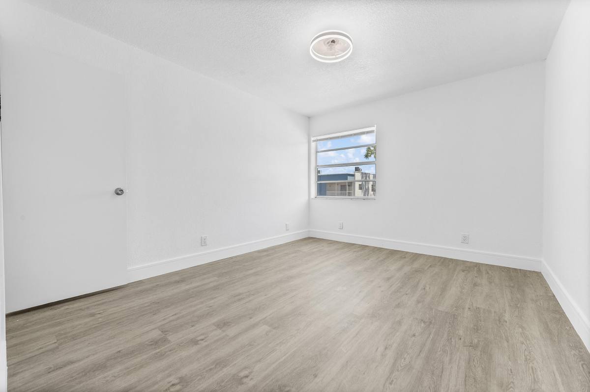 Apartment for rent at 124 Normandy Lane #124, Delray Beach, FL 33484