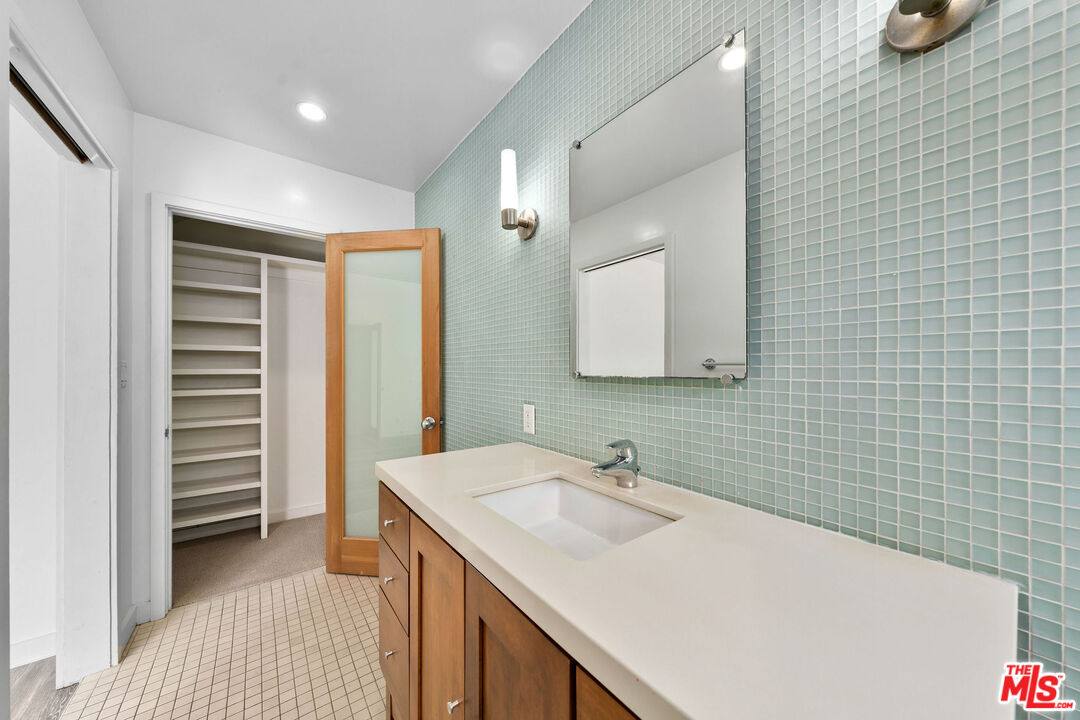 Apartment for rent at 11670 Iowa Ave #3, Los Angeles, CA 90025