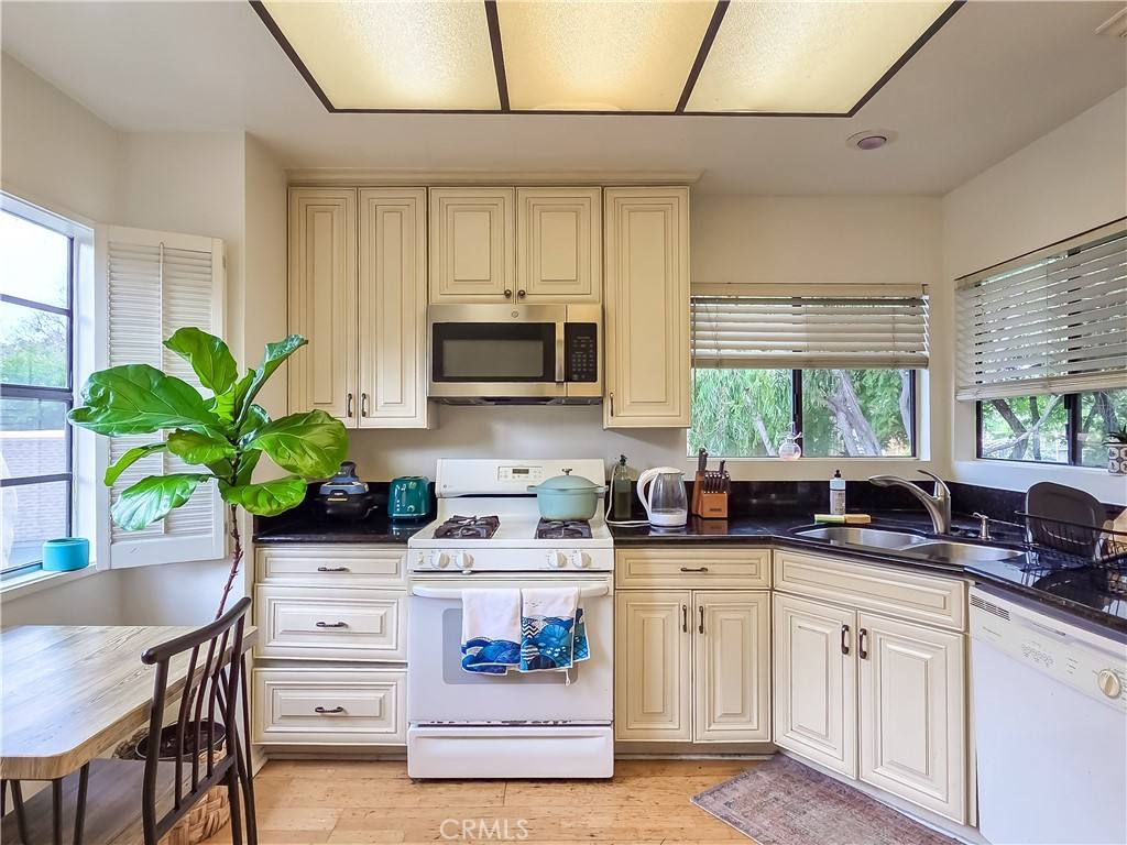 Apartment for rent at 59 Rainbow Ridge #59, Irvine, CA 92603