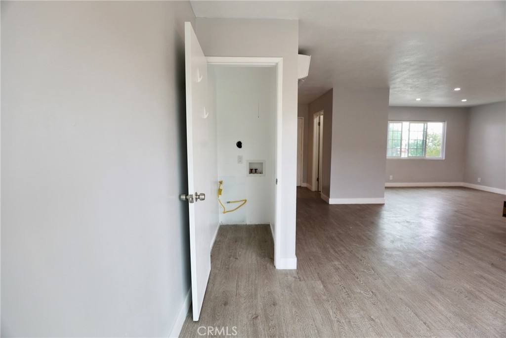 Townhouse for rent at 1745 E Woodbury Rd, Pasadena, CA 91104