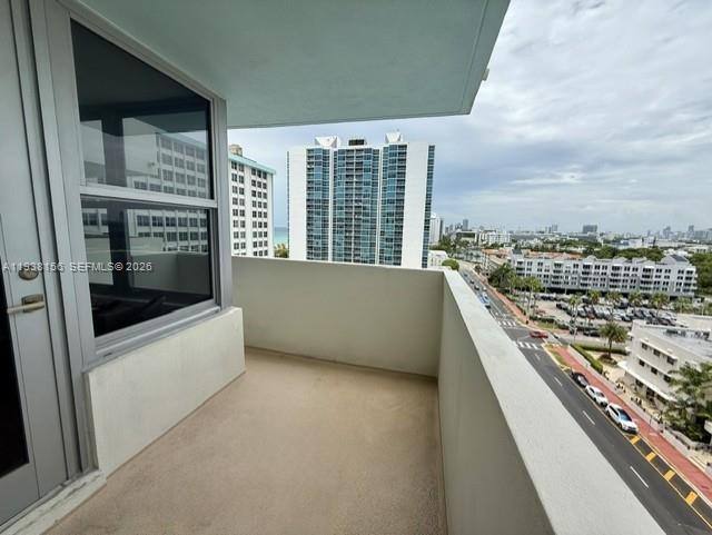 Apartment for rent at 2899 Collins Ave #1114, Miami Beach, FL 33140