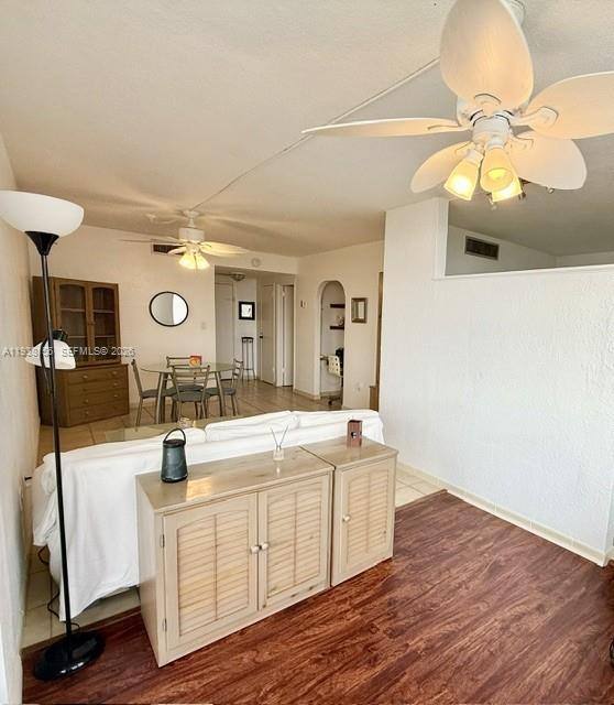 Apartment for rent at 2899 Collins Ave #1114, Miami Beach, FL 33140