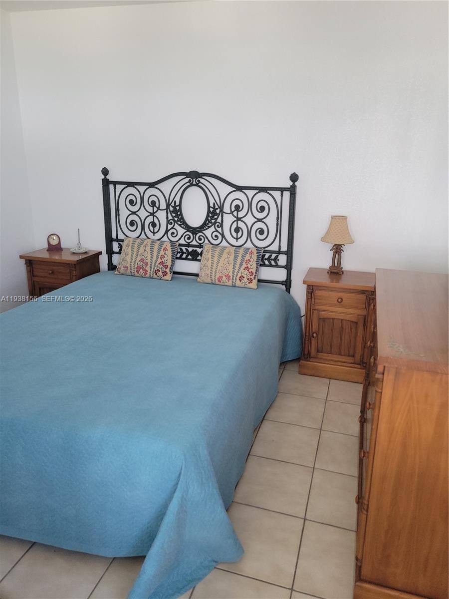 Apartment for rent at 2899 Collins Ave #1114, Miami Beach, FL 33140