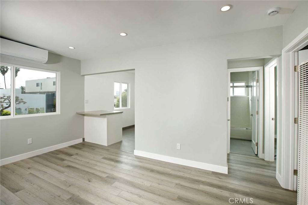 Apartment for rent at 5459 Carlin St #3, Los Angeles, CA 90016