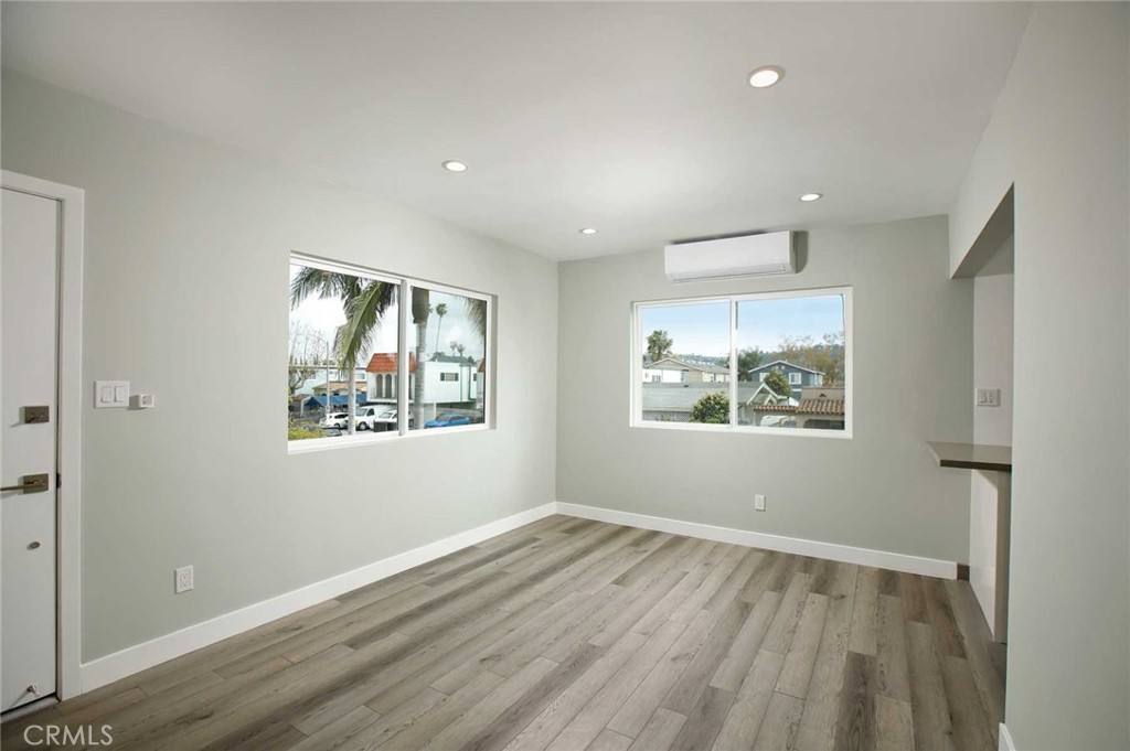 Apartment for rent at 5459 Carlin St #3, Los Angeles, CA 90016