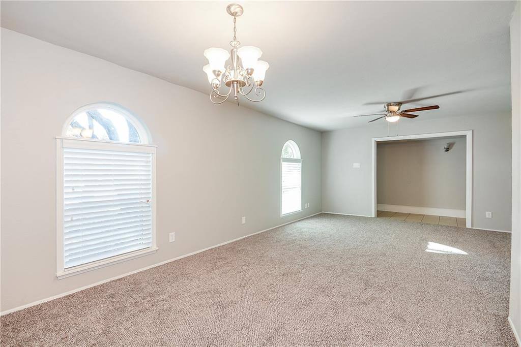 Apartment for rent at 1505 Hayfield Dr, Plano, TX 75023