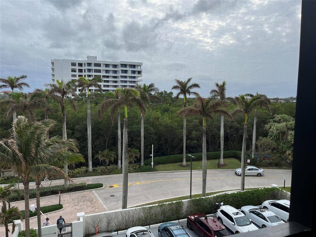 Apartment for rent at 3400 S Ocean Blvd #34005A, Boca Raton, FL 33487