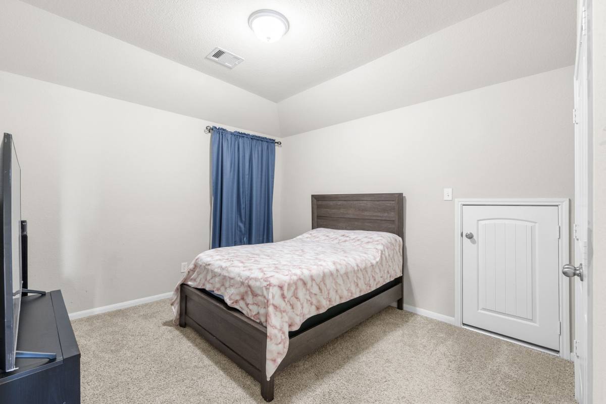 Apartment for rent at 5006 Sunway Dr, Katy, TX 77493