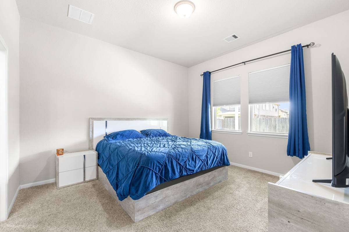 Apartment for rent at 5006 Sunway Dr, Katy, TX 77493