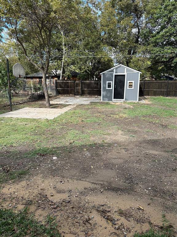 Apartment for rent at 2715 Grafton Ave, Dallas, TX 75211