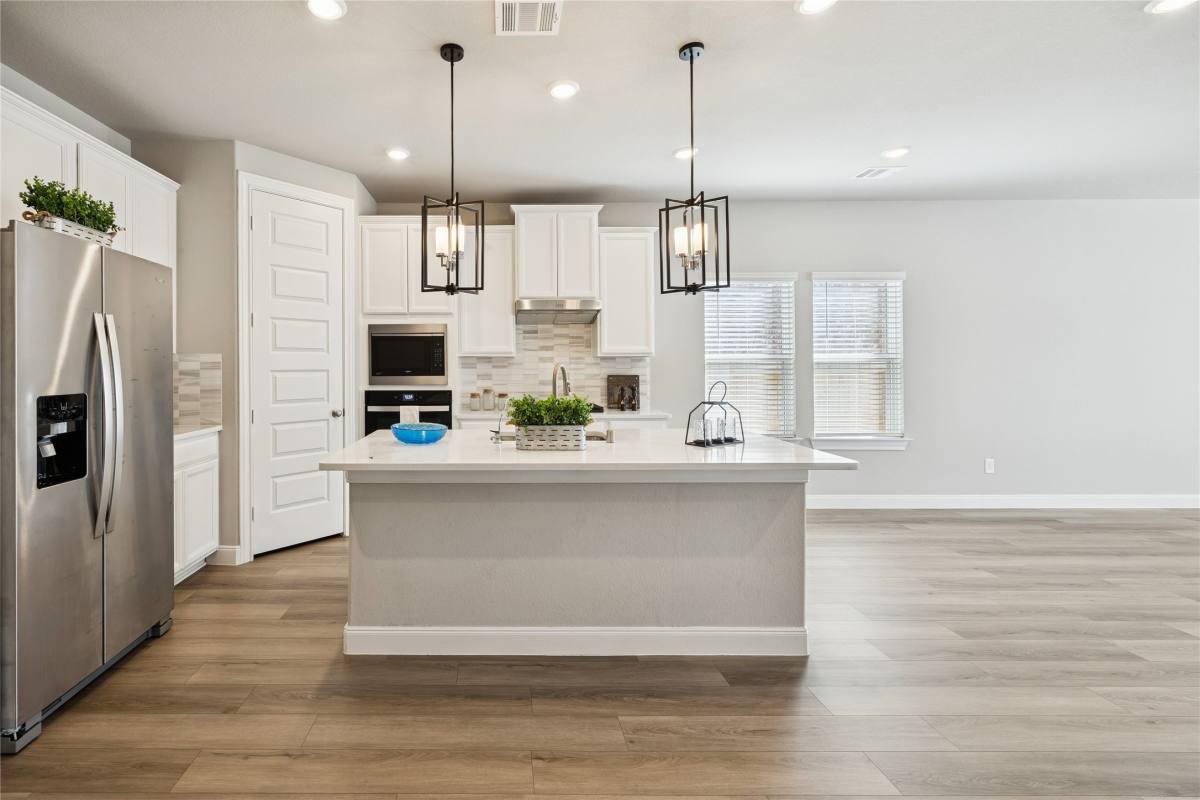 Apartment for rent at 17706 Sea Rosemary Court, Conroe, TX 77385