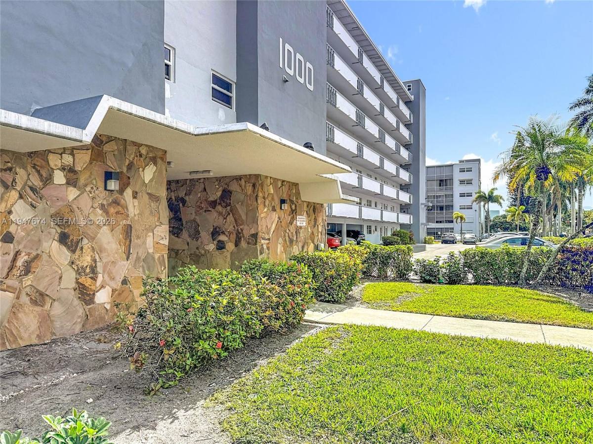 Condo for rent at 1000 NE 14th Ave #411, Hallandale, FL 33009