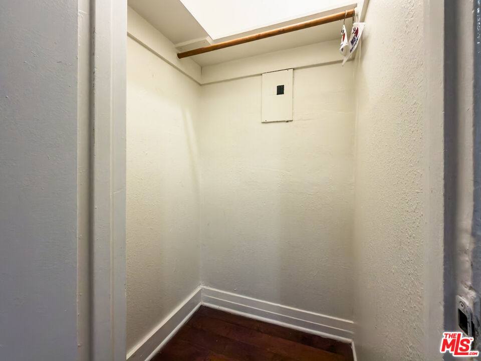 Apartment for rent at 1675 W Martin Luther King Jr Blvd #5, Los Angeles, CA 90062