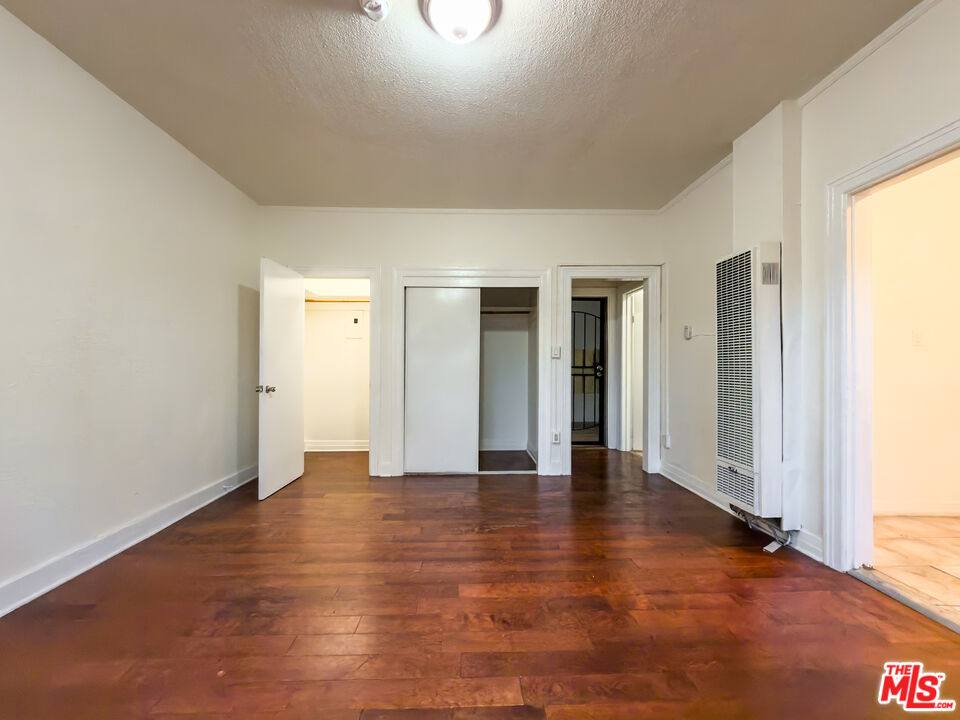 Apartment for rent at 1675 W Martin Luther King Jr Blvd #5, Los Angeles, CA 90062