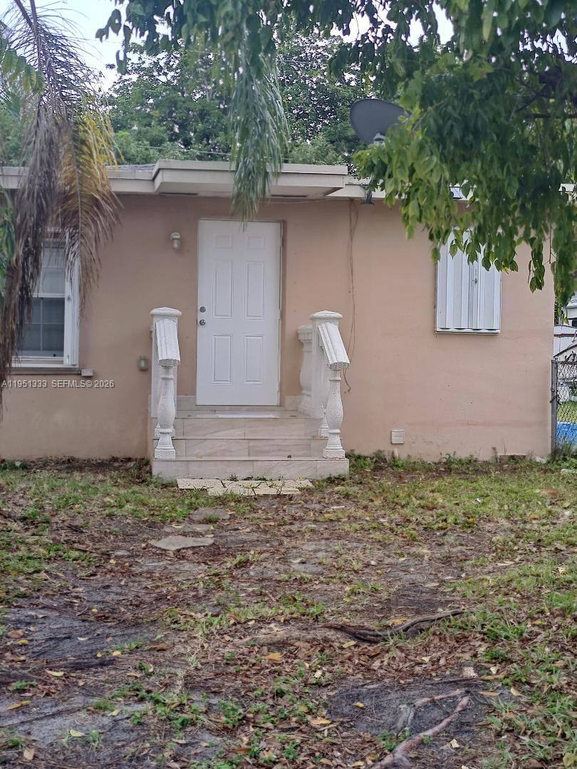 Apartment for rent at 13520 NW 11th Ave, Miami, FL 33168