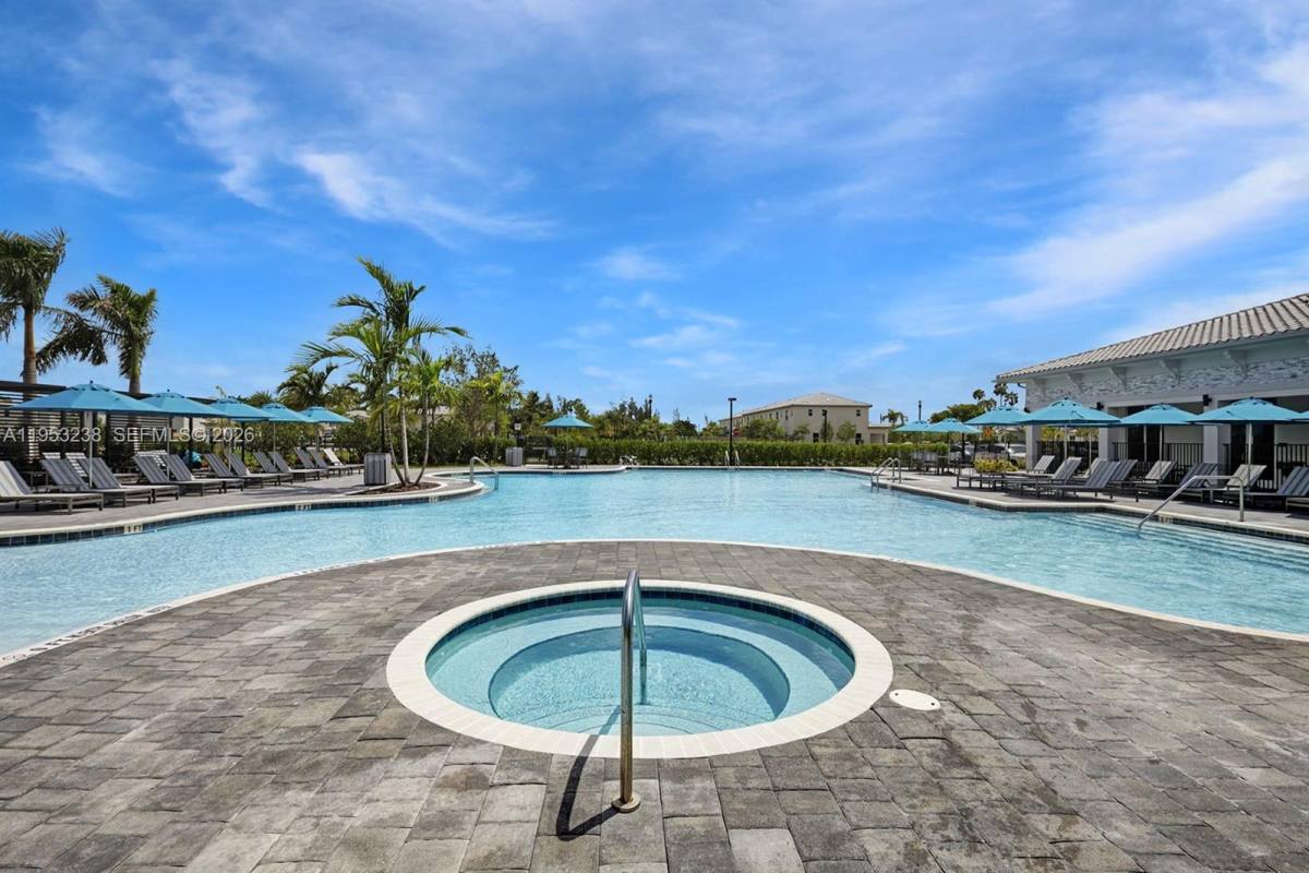 Townhouse for rent at 2683 SE 11th St, Homestead, FL 33035