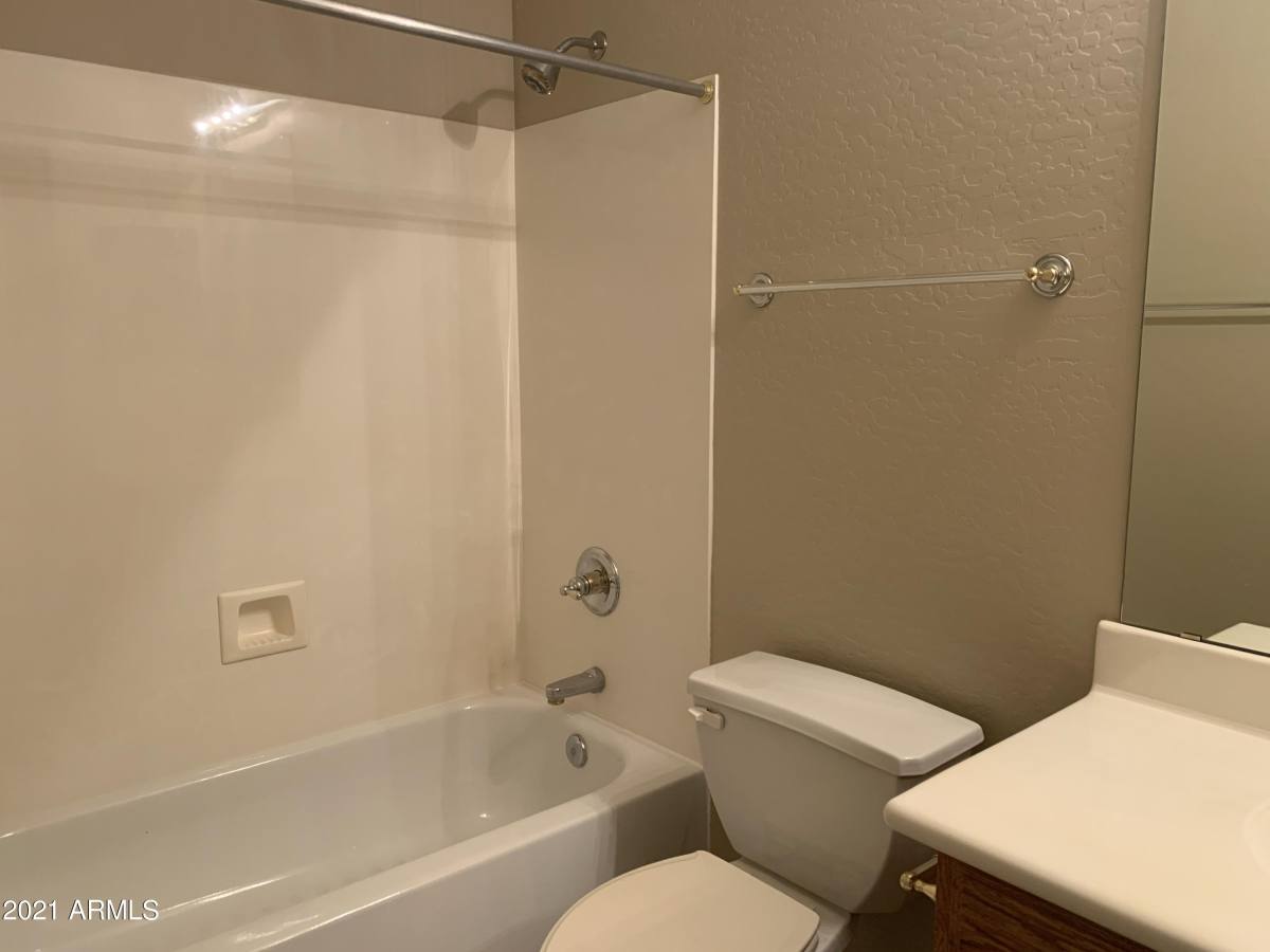 Apartment for rent at 10460 S 182nd Dr, Goodyear, AZ 85338