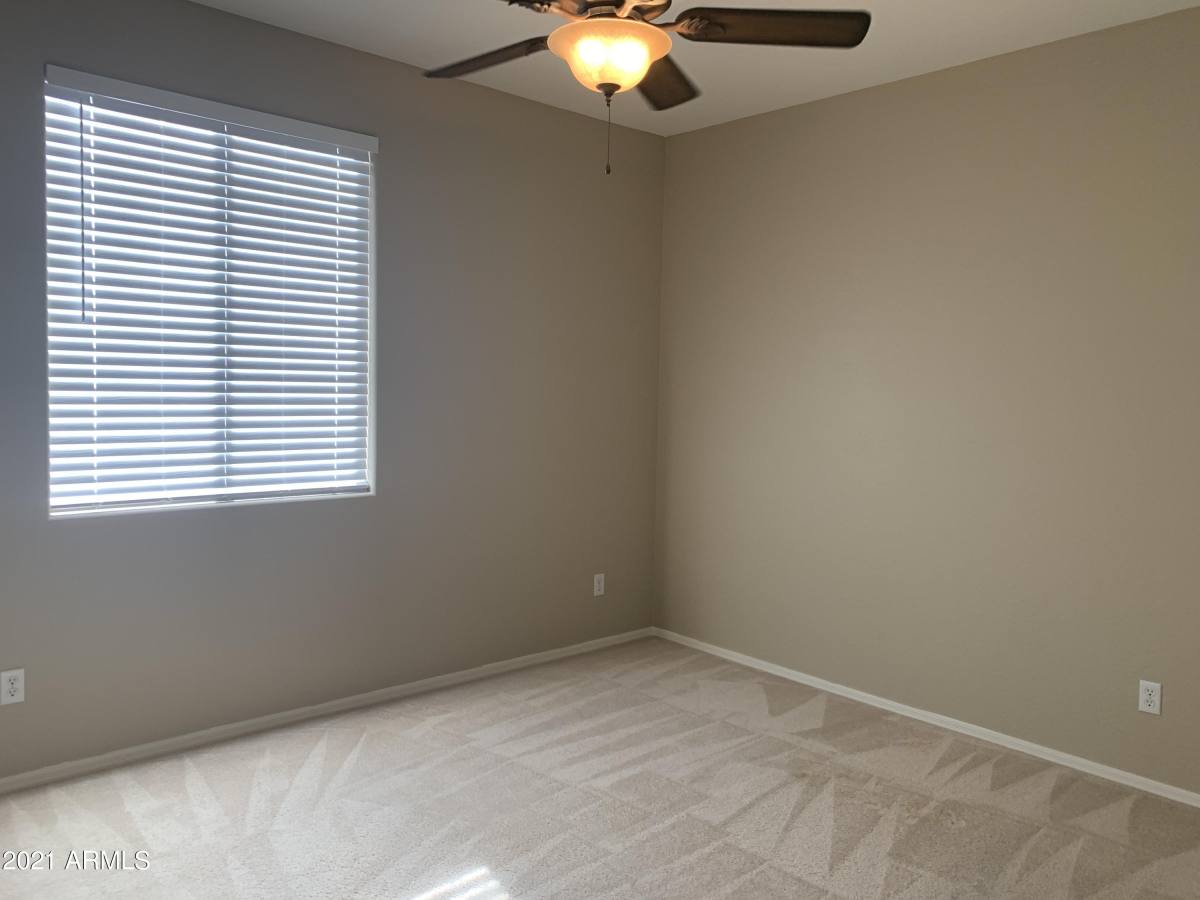 Apartment for rent at 10460 S 182nd Dr, Goodyear, AZ 85338