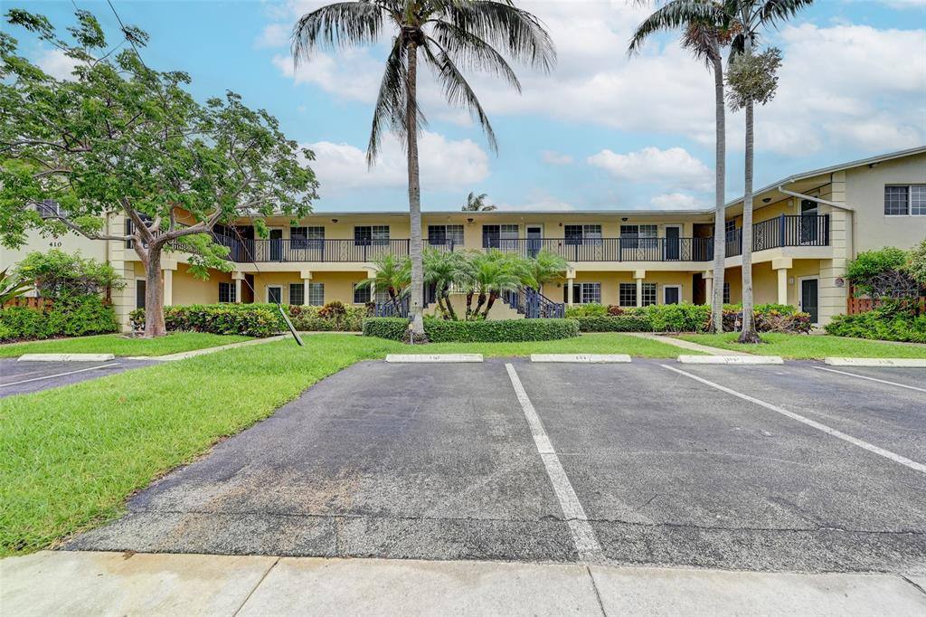Apartment for rent at 410 SW 15th St #105, Pompano Beach, FL 33060