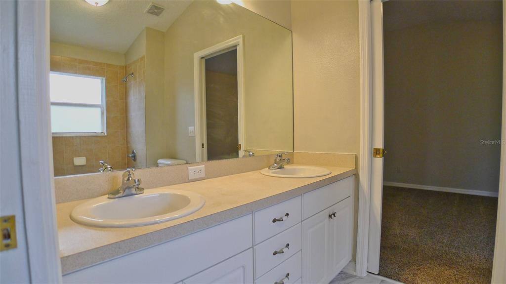 Apartment for rent at 309 Citrus Landing Dr #309, Plant City, FL 33563