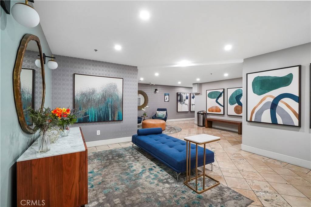 4623 Willis Ave #305, Sherman Oaks, CA 91403 - Apartment For Rent - Image 4