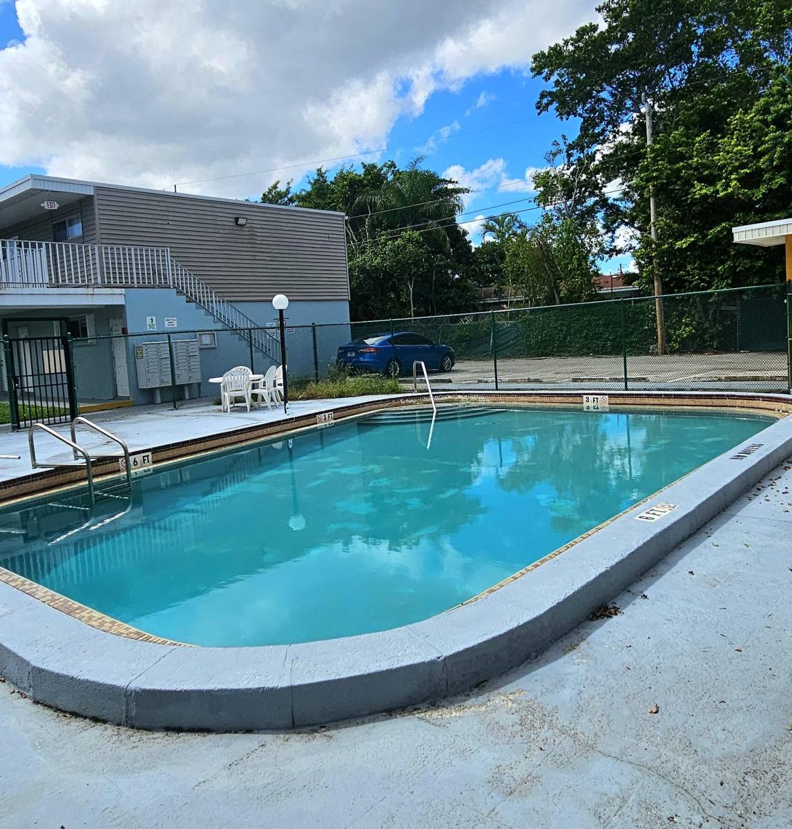 Apartment for rent at 1505 Crescent Circle #1505A9, West Palm Beach, FL 33403