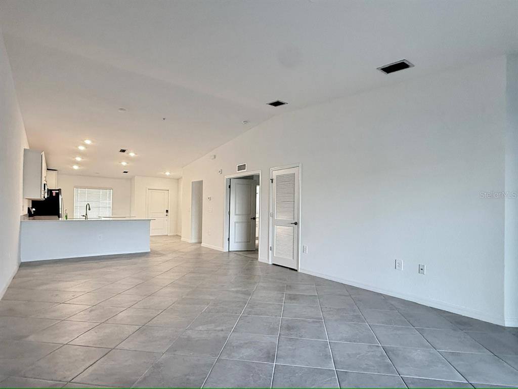 Apartment for rent at 14261 Heritage Landing Blvd #1621, Punta Gorda, FL 33955