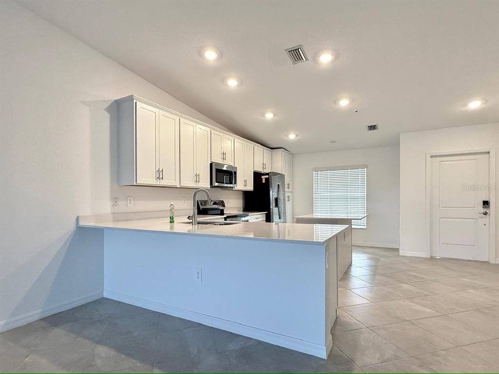 Apartment for rent at 14261 Heritage Landing Blvd #1621, Punta Gorda, FL 33955
