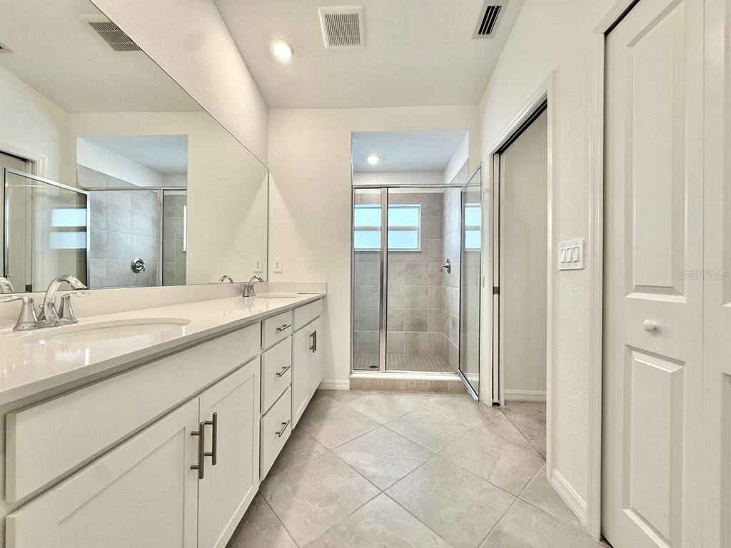 Apartment for rent at 14261 Heritage Landing Blvd #1621, Punta Gorda, FL 33955