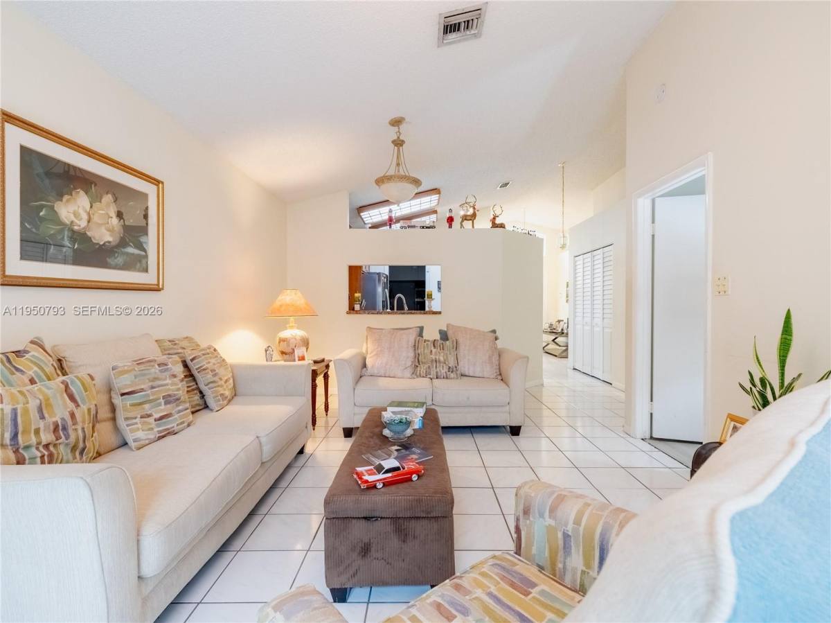 Apartment for rent at 206 SW 159th Way #206, Fort Lauderdale, FL 33326