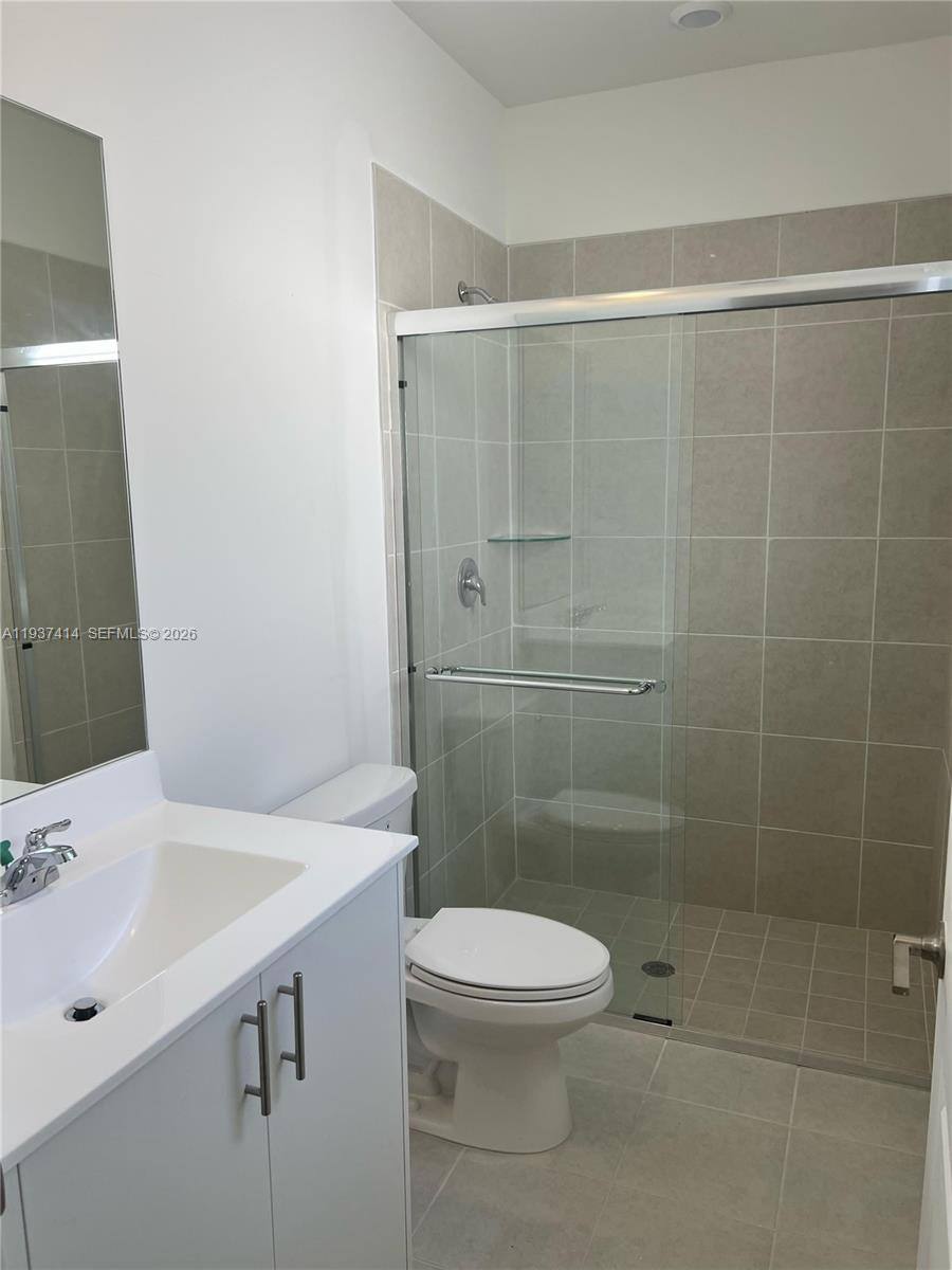 Apartment for rent at 2422 SE 30th St, Homestead, FL 33035