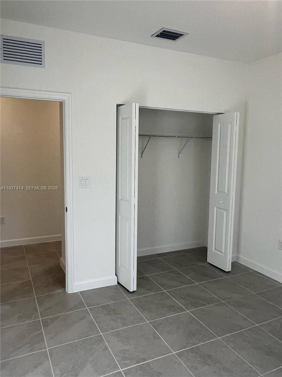 Apartment for rent at 2422 SE 30th St, Homestead, FL 33035