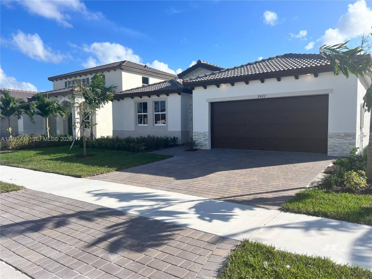 Apartment for rent at 2422 SE 30th St, Homestead, FL 33035