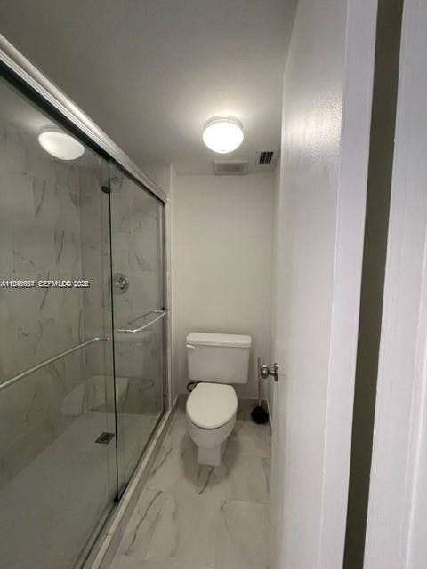 Apartment for rent at 321 Lakeview Dr #105, Fort Lauderdale, FL 33326