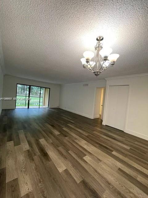 Apartment for rent at 321 Lakeview Dr #105, Fort Lauderdale, FL 33326