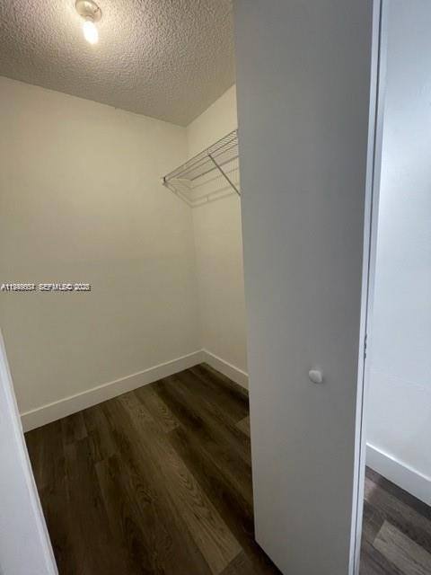 Apartment for rent at 321 Lakeview Dr #105, Fort Lauderdale, FL 33326