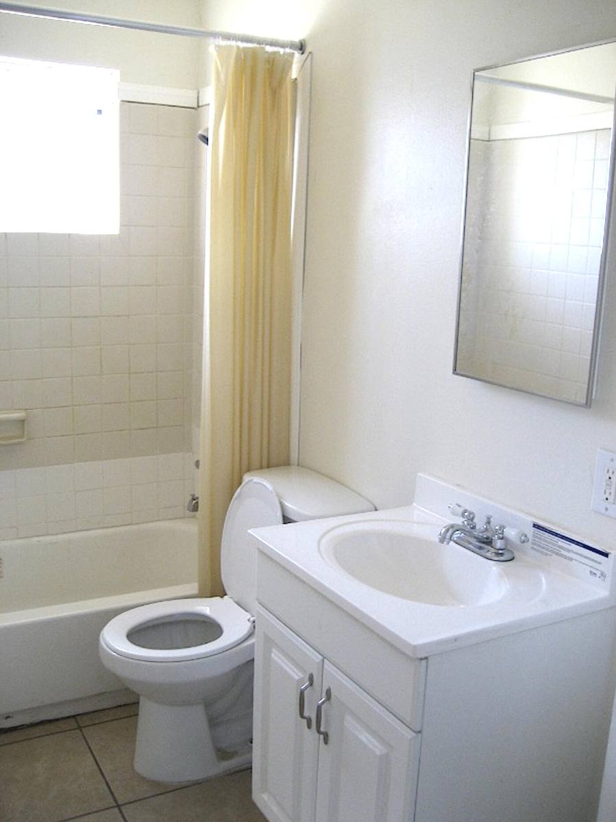Apartment for rent at 10340 E Vernon Ave #1, Blythe, CA 92225
