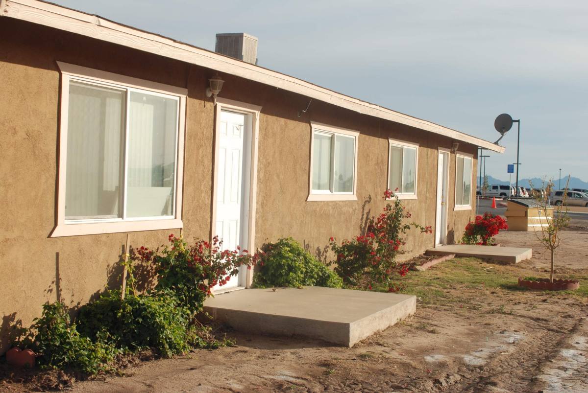 Apartment for rent at 10340 E Vernon Ave #1, Blythe, CA 92225