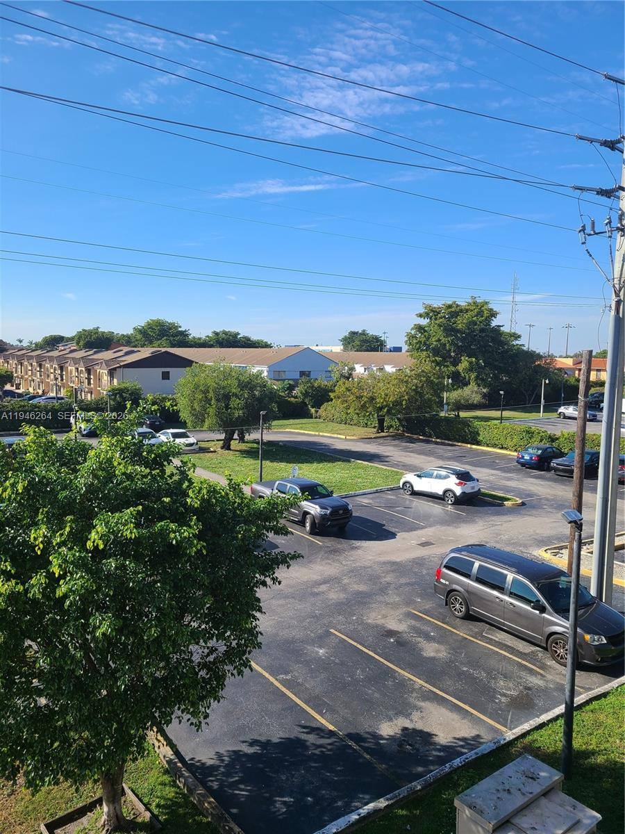 Apartment for rent at 5440 W 21st Ave #302, Hialeah, FL 33016
