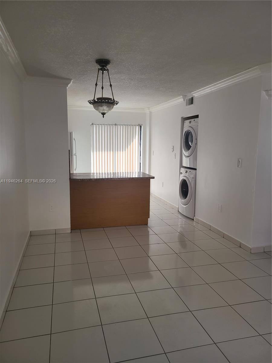 Apartment for rent at 5440 W 21st Ave #302, Hialeah, FL 33016