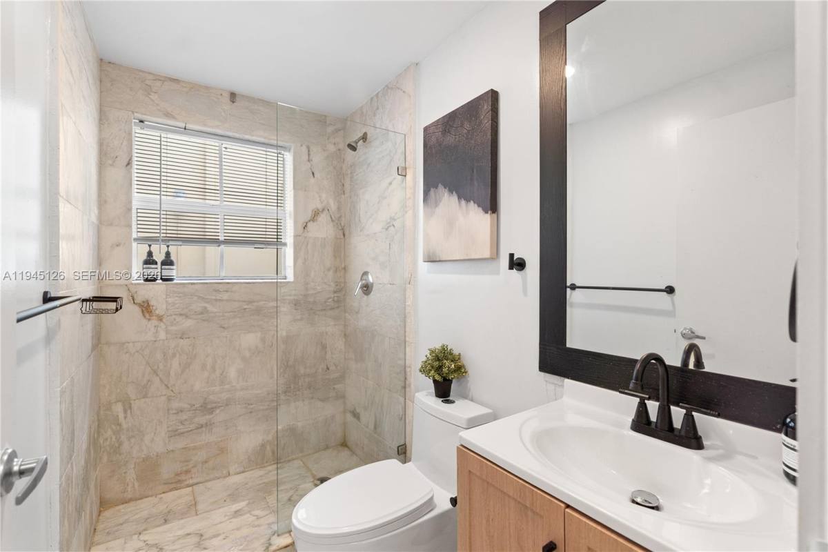 Condo for rent at 810 7th St #102, Miami Beach, FL 33139