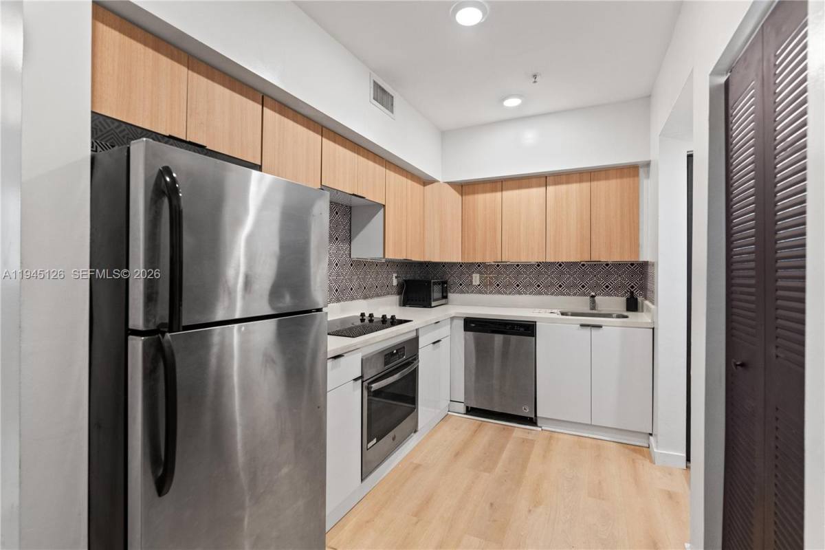 Condo for rent at 810 7th St #102, Miami Beach, FL 33139