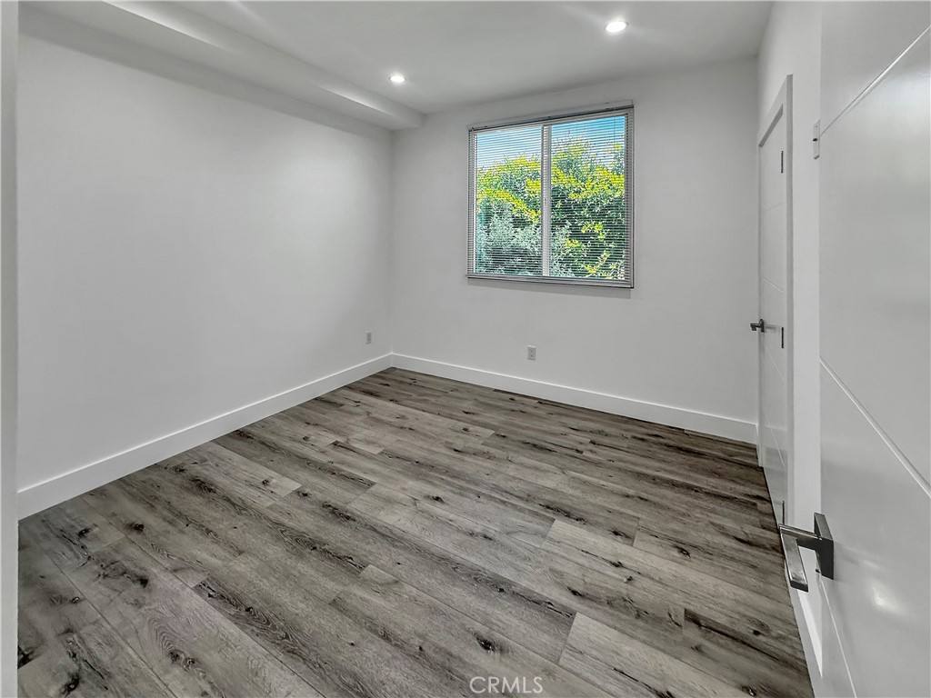 Apartment for rent at 7125 S La Cienega Blvd, Los Angeles, CA 90045