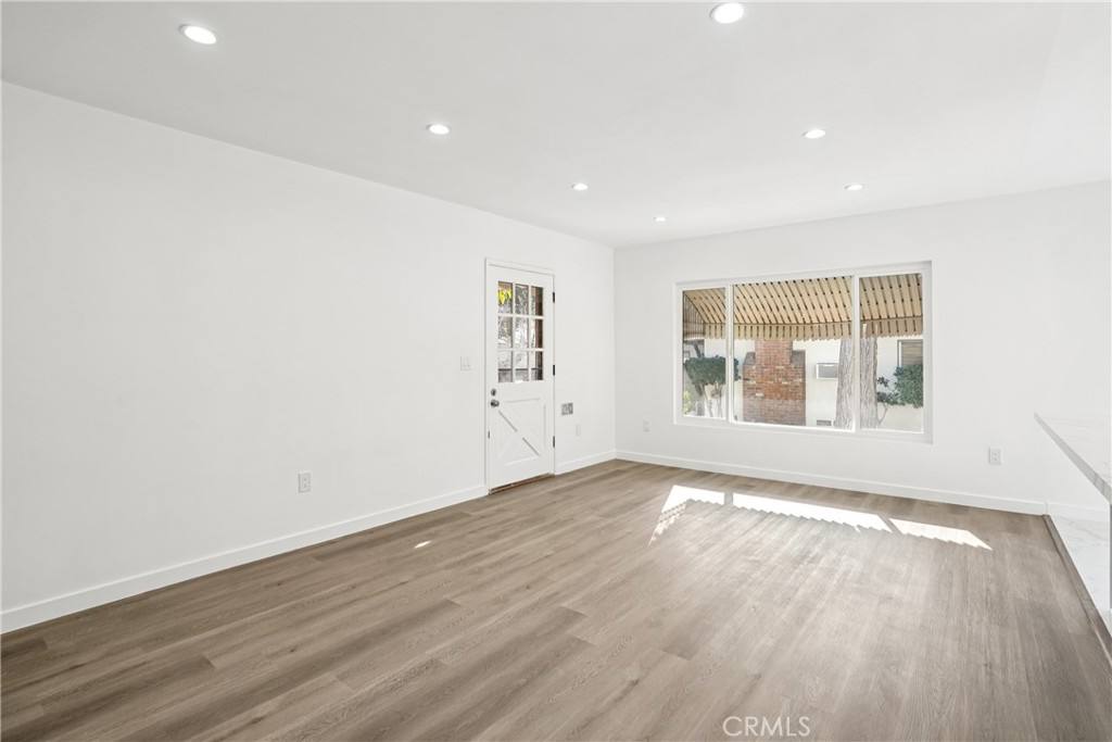 Apartment for rent at 1474 Allen Ave, Pasadena, CA 91104