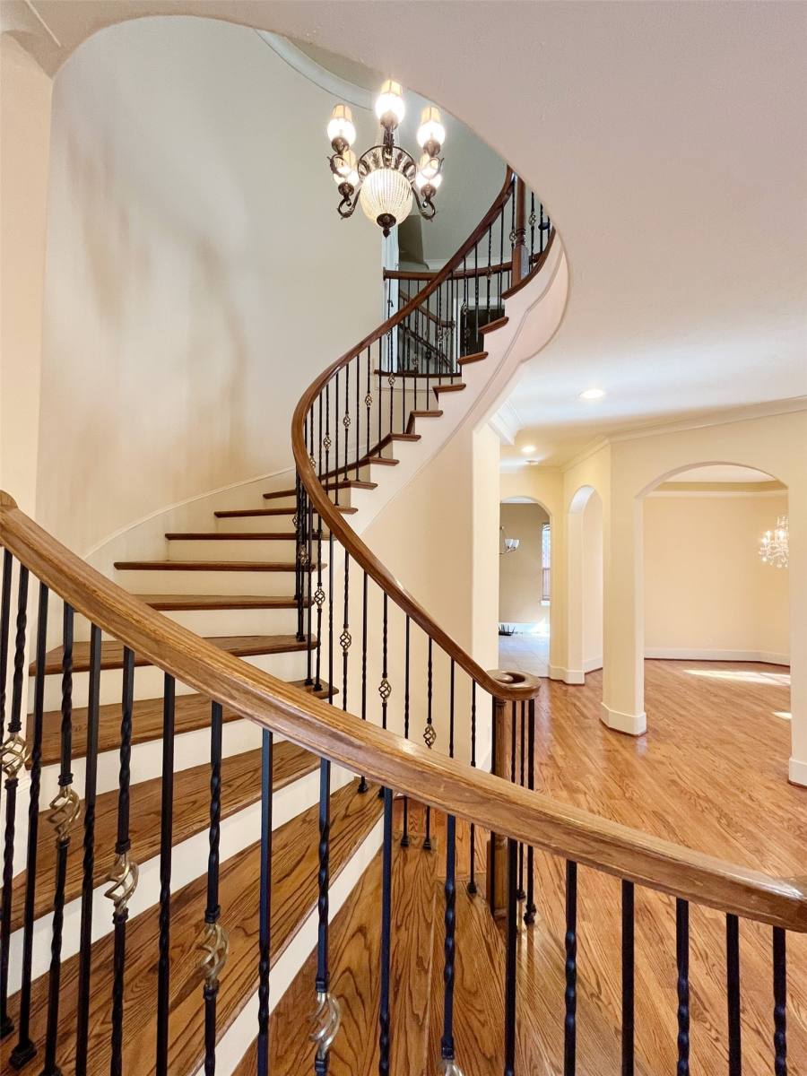 Apartment for rent at 5455 Hidalgo St, Houston, TX 77056
