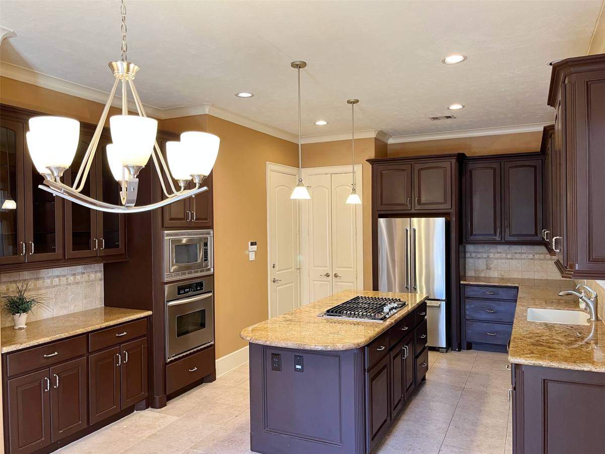 Apartment for rent at 5455 Hidalgo St, Houston, TX 77056