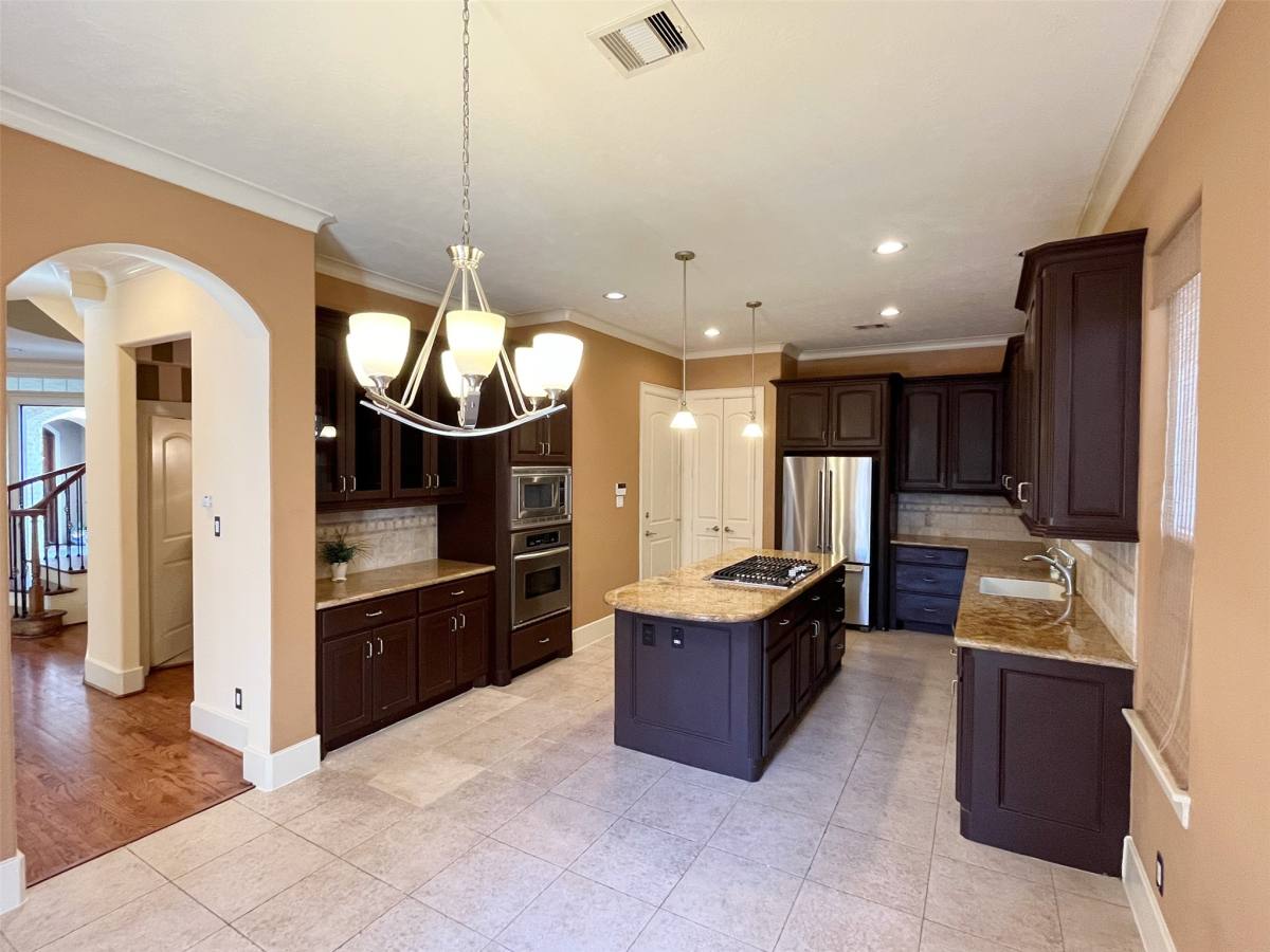 Apartment for rent at 5455 Hidalgo St, Houston, TX 77056