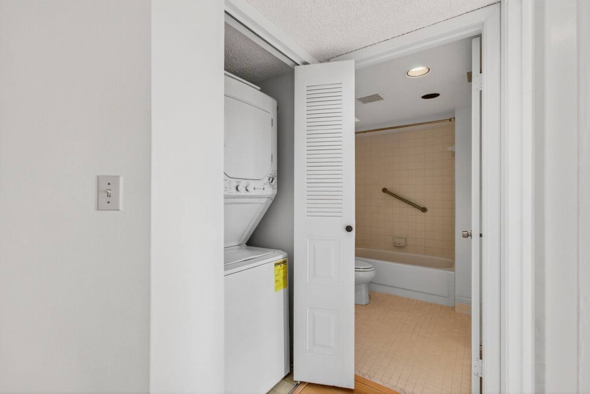 Apartment for rent at 1501 Cayman Way #1501C4, Pompano Beach, FL 33066
