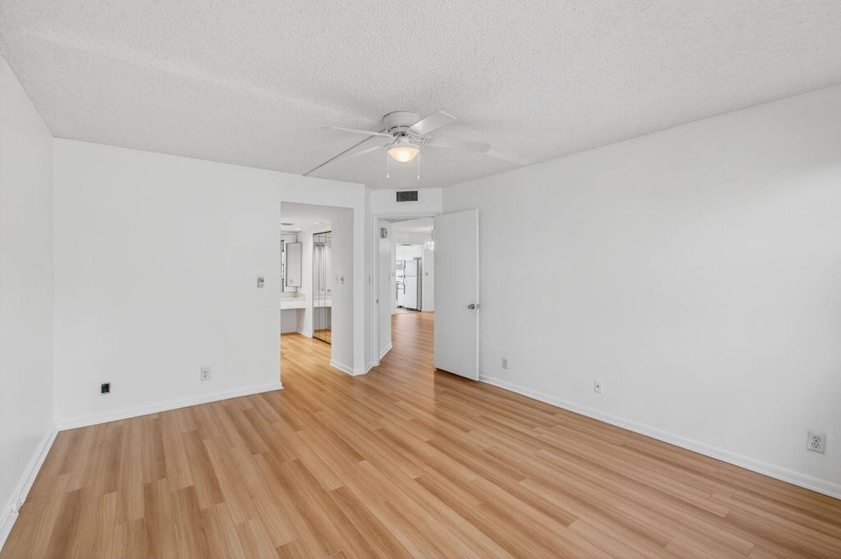 Apartment for rent at 1501 Cayman Way #1501C4, Pompano Beach, FL 33066