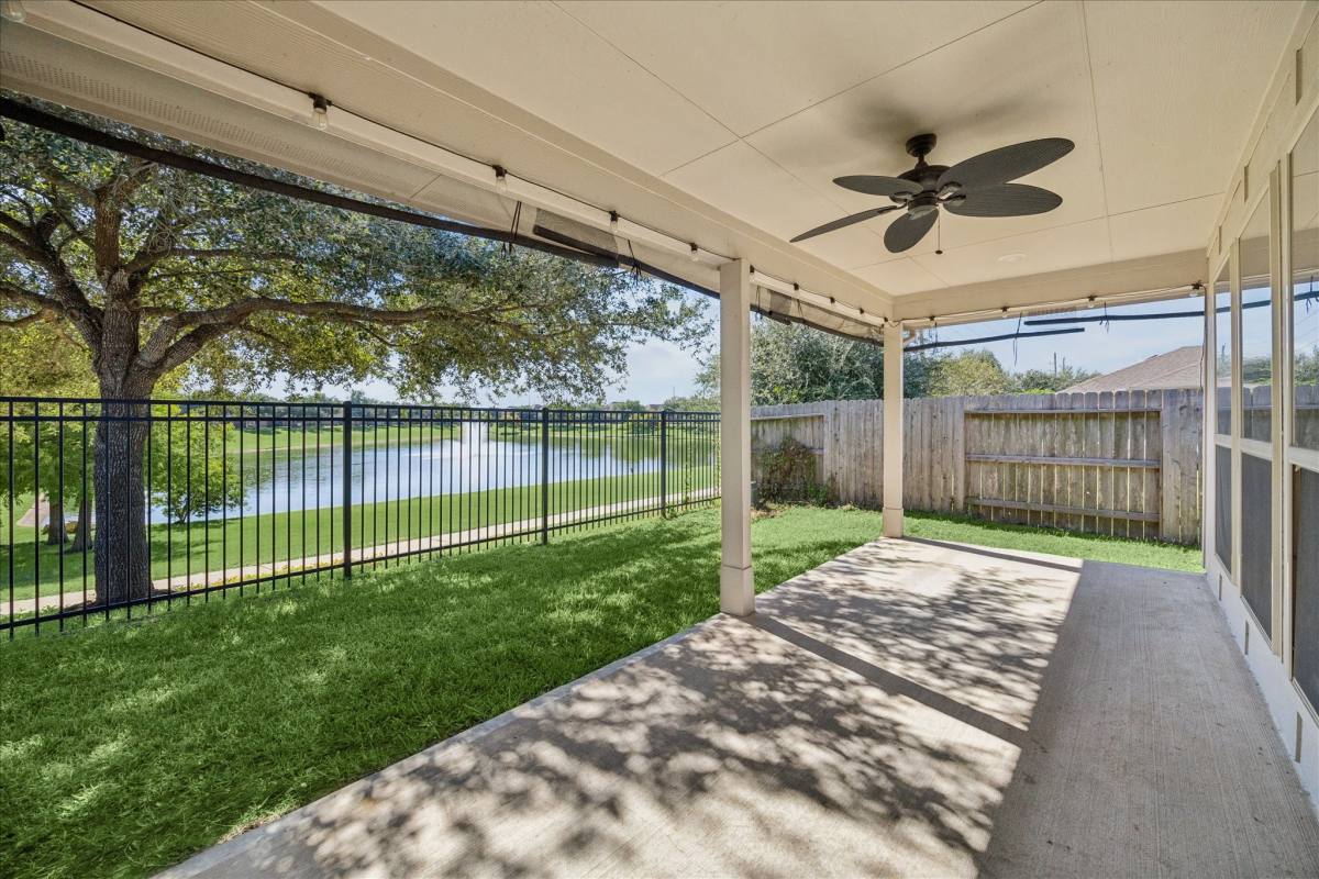 Apartment for rent at 18203 Alora Springs Trace, Cypress, TX 77433